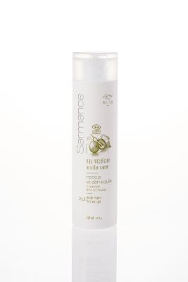 L'eau micellaire BIO démaquillante